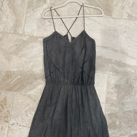 NWT Pampelone Iris Midi Dress Gray w/ Open Back / Embroidered Detail (Size M) - Picture 7 of 10